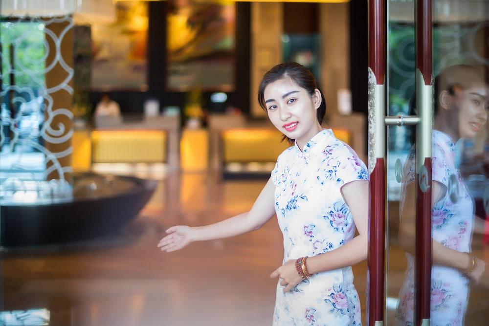 Grand Mercure Xiamen Downtown-Free Welcome Fruit & Metro Station Екстериор снимка
